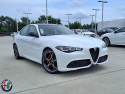 2025 Alfa Romeo Giulia 