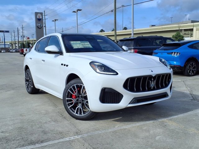 2025 Maserati Grecale Base