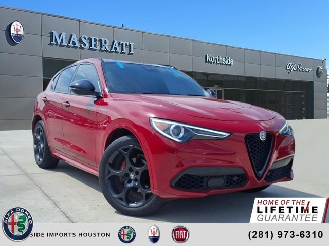 2022 Alfa Romeo Stelvio Veloce